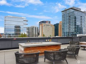 1085 103rd Avenue NE 519, Bellevue WA 98004