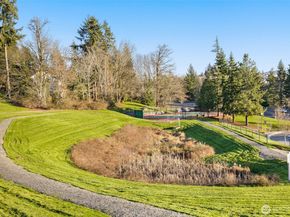22495 SE 37th Terrace 1391, Issaquah WA 98029