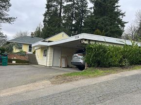 7324 S 131st Court, Seattle WA 98178