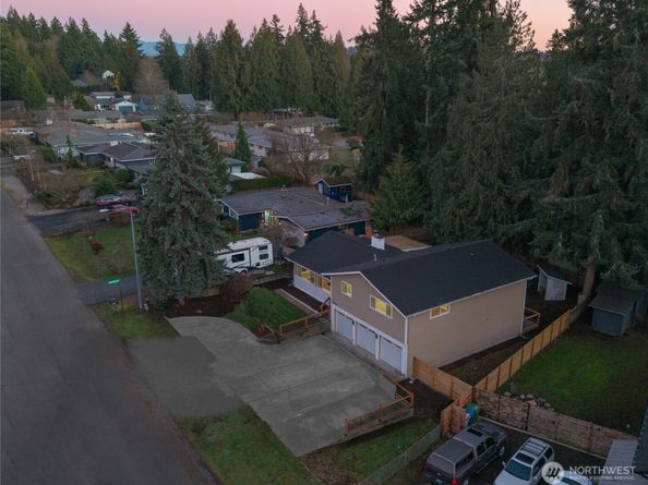 14159 SE 144th Street, Renton WA 98059