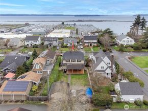 1005 Grand Avenue, Everett WA 98201