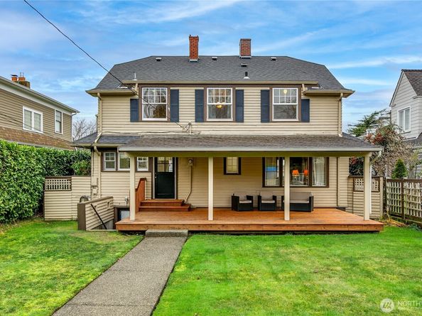 1005 Grand Avenue, Everett WA 98201