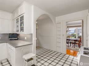 1005 Grand Avenue, Everett WA 98201