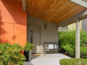 6012 S 127th Lane, Seattle WA 98178