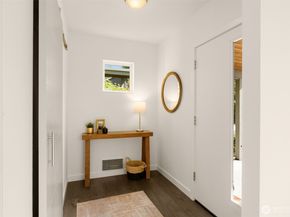 6012 S 127th Lane, Seattle WA 98178