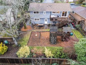 12639 NE 141st Way, Kirkland WA 98034