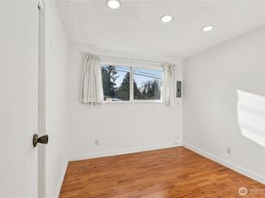 2434 SW 328th Street, Federal Way WA 98023