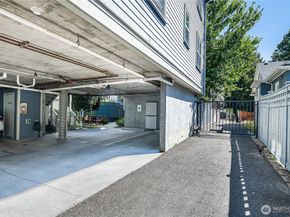 5953 California Avenue SW 1A, Seattle WA 98126