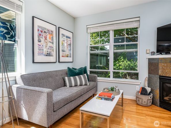 5953 California Avenue SW 1A, Seattle WA 98126
