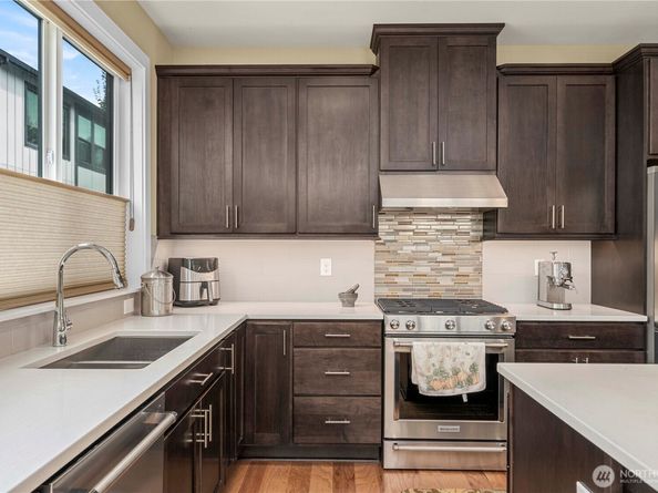 9710 NE Main Street A, Bothell WA 98011