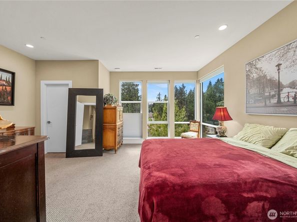 9710 NE Main Street A, Bothell WA 98011