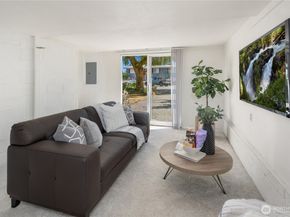3511 205th Place SW, Lynnwood WA 98036