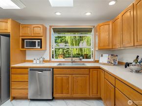 3511 205th Place SW, Lynnwood WA 98036