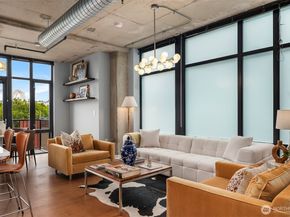 2720 3rd Avenue 405, Seattle WA 98121