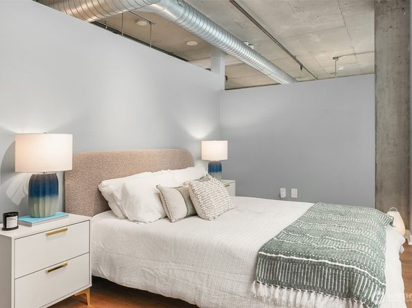 2720 3rd Avenue 405, Seattle WA 98121