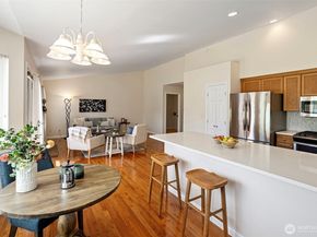 902 NW Leisure Lane, Bremerton WA 98311