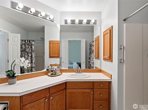 902 NW Leisure Lane, Bremerton WA 98311