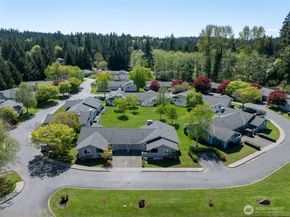 902 NW Leisure Lane, Bremerton WA 98311
