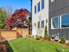 7332 25th Avenue NW, Seattle WA 98117