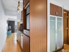 3151 Alki Avenue SW 22, Seattle WA 98116