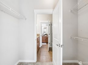 1775 27th Lane NE, Issaquah WA 98029