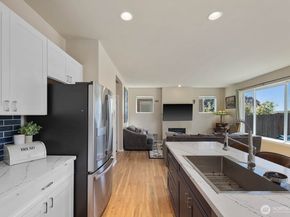 553 NE Nantucket Street, Bremerton WA 98310