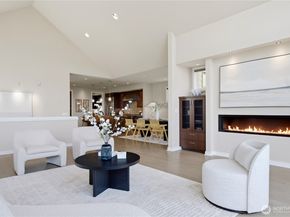1311 Palm Avenue SW, Seattle WA 98116