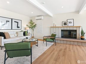 2122 Halleck Avenue SW, Seattle WA 98116