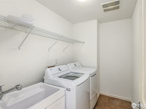 33827 56th Place S, Auburn WA 98001