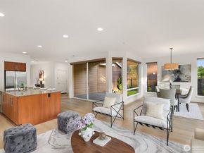 33827 56th Place S, Auburn WA 98001