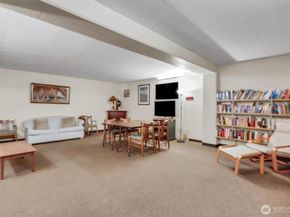 919 2nd Avenue W 505, Seattle WA 98119