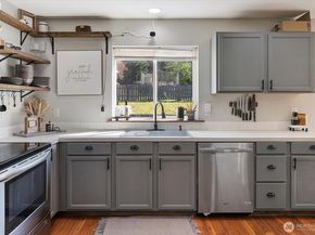 6994 E Dakota Street, Port Orchard WA 98366