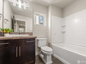 1407 184th Street SW, Lynnwood WA 98037