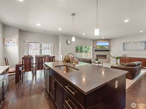 1407 184th Street SW, Lynnwood WA 98037