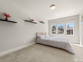 1407 184th Street SW, Lynnwood WA 98037