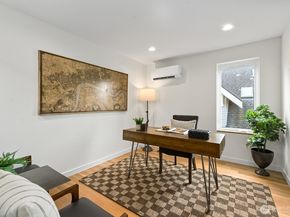 4116 A Burke Avenue N, Seattle WA 98103