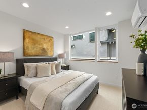 4116 A Burke Avenue N, Seattle WA 98103