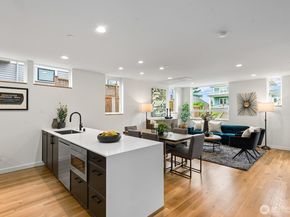 4116 A Burke Avenue N, Seattle WA 98103