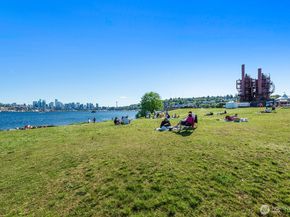 4116 A Burke Avenue N, Seattle WA 98103