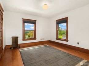 2519 31st Avenue S, Seattle WA 98144