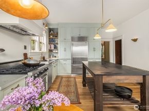 2519 31st Avenue S, Seattle WA 98144