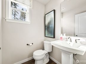 3950 Flat Top Drive, Bremerton WA 98312
