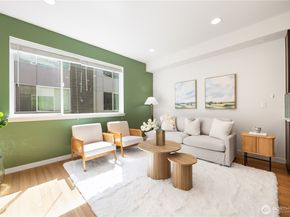 2705 S Charlestown Street, Seattle WA 98108