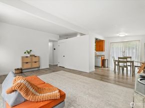 29317 38th Place S, Auburn WA 98001