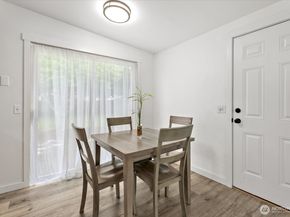 29317 38th Place S, Auburn WA 98001
