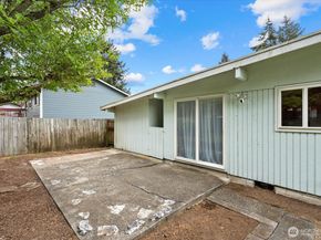 29317 38th Place S, Auburn WA 98001