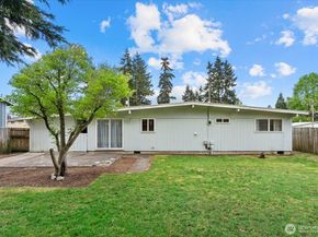 29317 38th Place S, Auburn WA 98001
