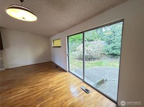 11718 5th Avenue NE, Seattle WA 98125