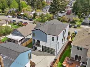 9535 Dayton Avenue N, Seattle WA 98103