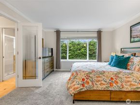8507 Bowdoin Way 1, Edmonds WA 98026